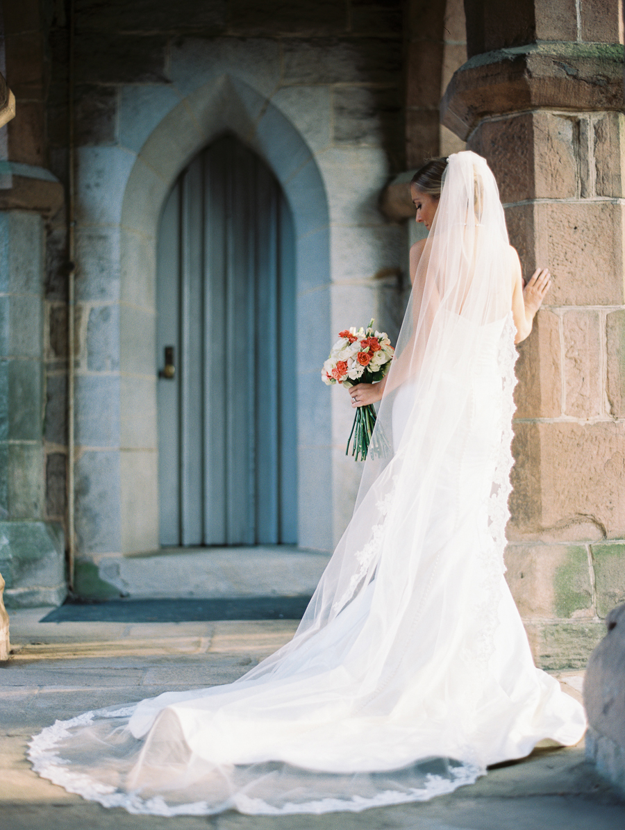 downtown-raleigh-bridal-portrait